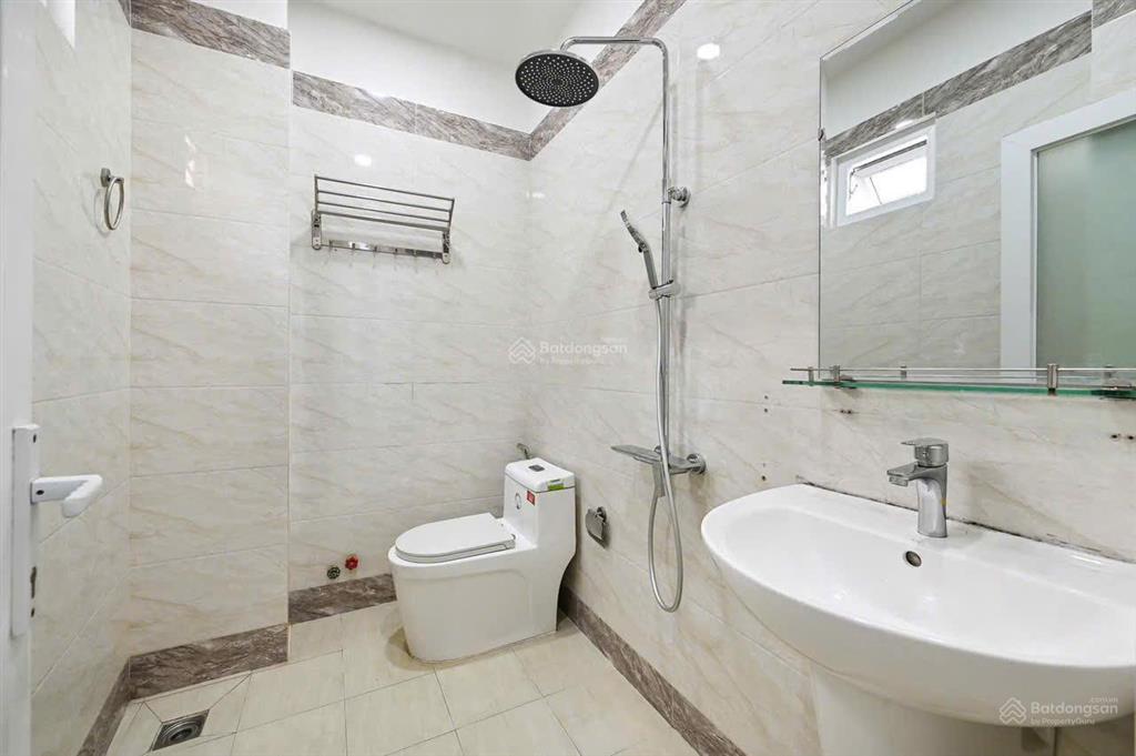 Bán nhà 10 tỷ hẻm oto 55/10 nguyễn trãi quận 5  3.7x14m 3 tầng ngay quận 1