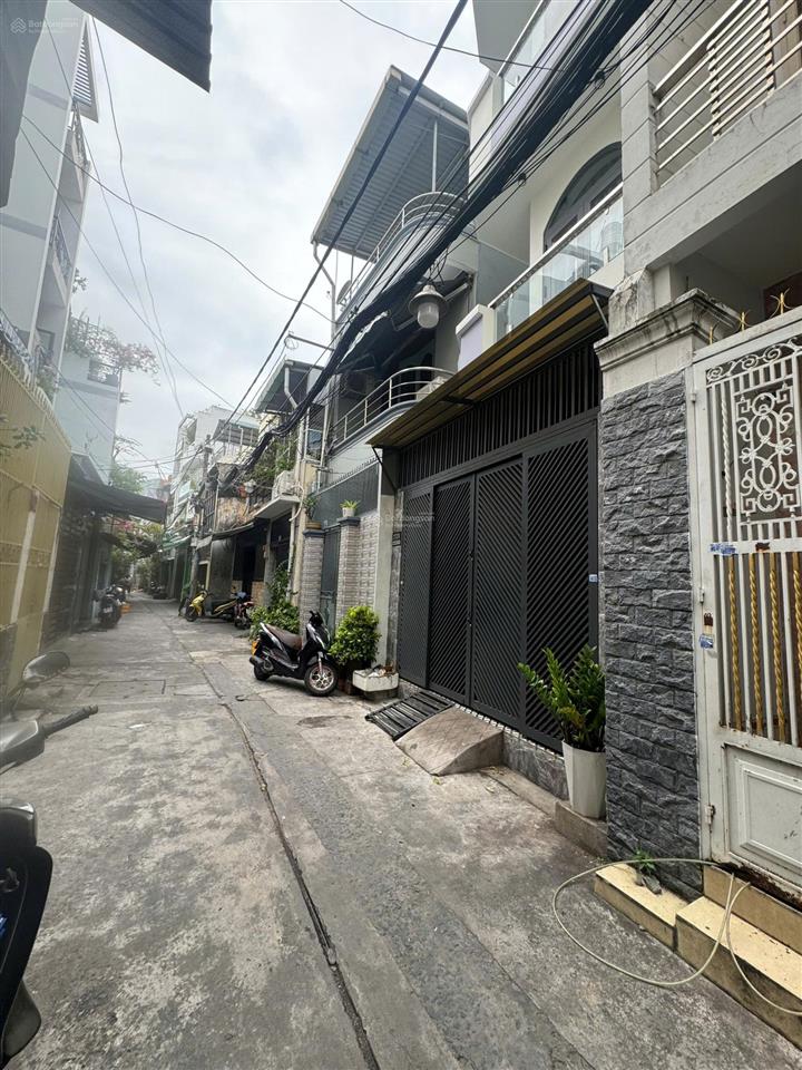 Bán nhà hẻm ba gác 211/11 lãnh binh thăng, quận 11, 5,2 tỷ, 3,4x12m, cn 34m², 3 tầng
