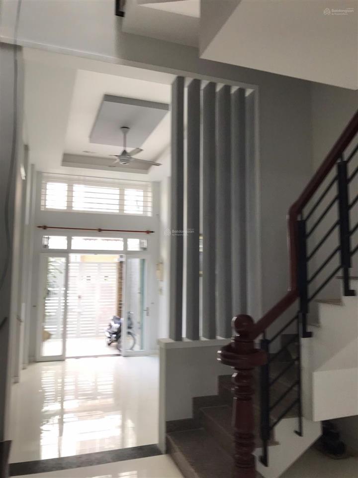 Bán gấp nhà ô tô 457/18 sư vạn hạnh, quận 10, 3x16m, 5 tầng, giá 10 tỷ