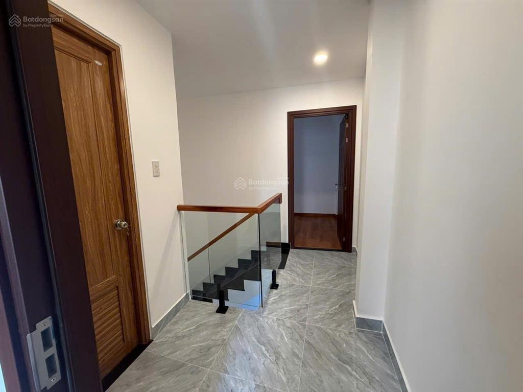 Bán nhà hẻm oto ngay 256/14 nguyễn tiểu la quận 10giá 13.2 tỷ 3.5x13m 4 tầng hẻm sang hiếm nhà bán