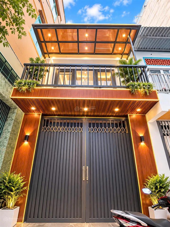 Bán nhà hẻm âu cơ quận 11  3.5x12m 2 tầng giá chỉ 4.9 tỷ ngay lê địa hành