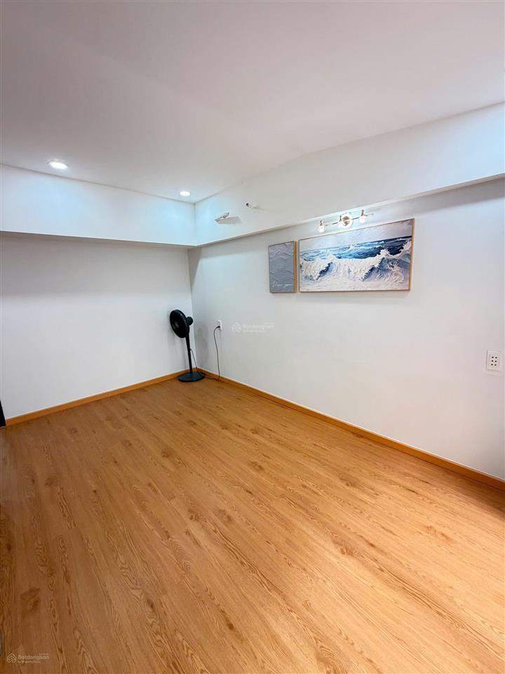 Bán nhà hẻm âu cơ quận 11  3.5x12m 2 tầng giá chỉ 4.9 tỷ ngay lê địa hành