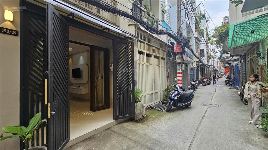 Bán nhà hxh nguyễn đình chiểu quận 3  diện tích 3.3x10m  3 tầng mới  8.3 tỷ