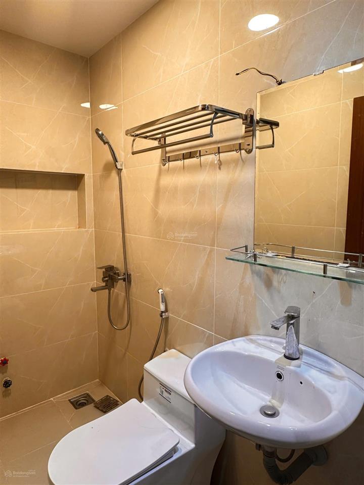 Bán nhà hxh nguyễn đình chiểu quận 3  diện tích 3.3x10m  3 tầng mới  8.3 tỷ