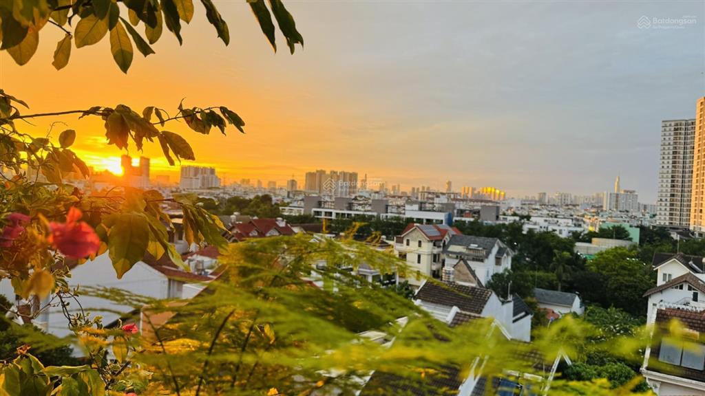 Bán nhà riêng 118m2, căn góc 3pn tại chung cư vstar quận 7. hcm