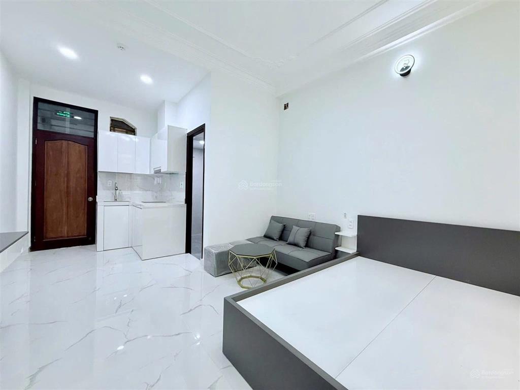 Cho thuê nhà trọ view đẹp 35 m2, 5,5 triệu tại tô hiến thành, p 12, q10, tp.hcm