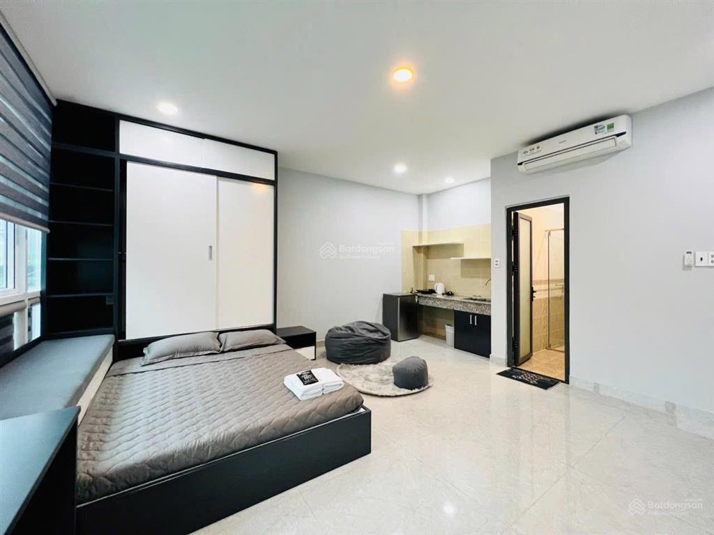 Studio 35m2 thoáng mát chỉ tính điện 3k5 free nước + phí dịch vụngay công viên lê văn tám quận 1