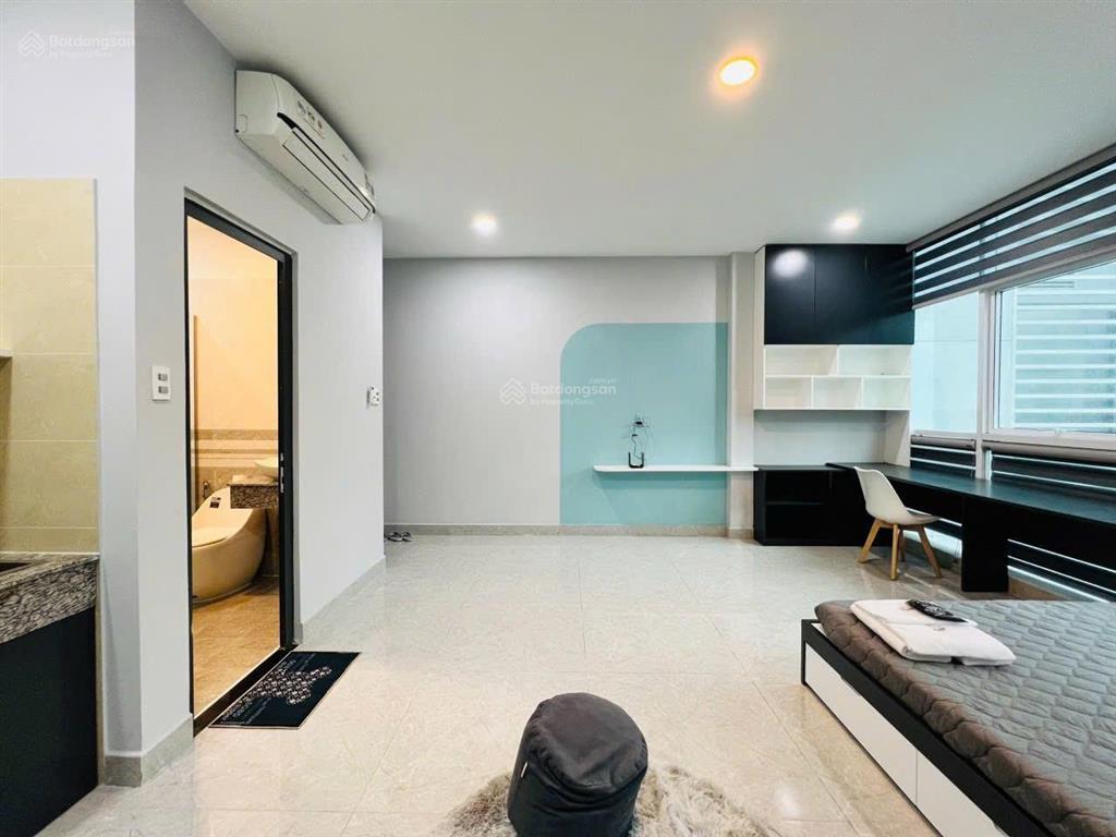 Studio 35m2 thoáng mát chỉ tính điện 3k5 free nước + phí dịch vụngay công viên lê văn tám quận 1