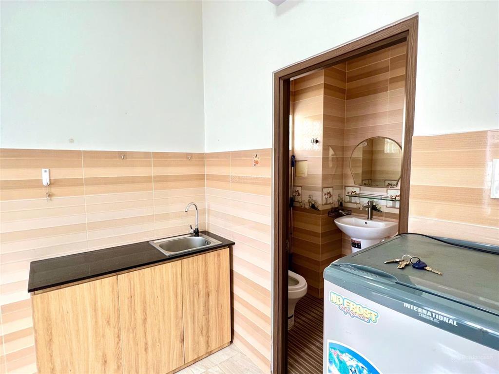 Studio cửa sổ thoáng 30m2 hẻm oto đi bộ qua đại học y dược  quận 5