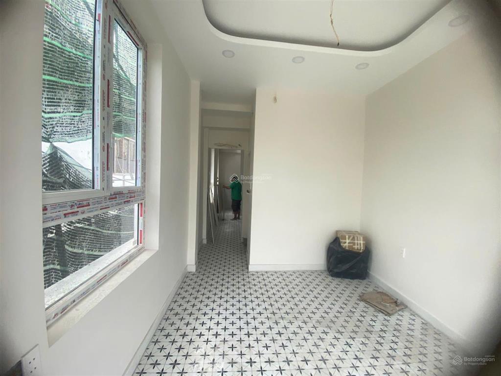 Bán mặt tiền huỳnh tấn phát ngang khủng 7m . nhà mới xây 3 tầng cạnh trường học nguyễn bỉnh khiêm