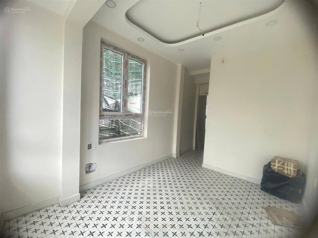 Bán nhà mới xây mặt tiền kinh doanh huỳnh tấn phát. dt 4m x 12m. 3 tầng. kinh doanh mọi ngành