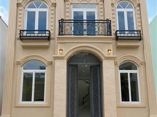 Bán nhà mới xây tân thuận tây. q7. ngang khủng 9m. phong cách tân cổ điển. chỉ 6.99 tỉ