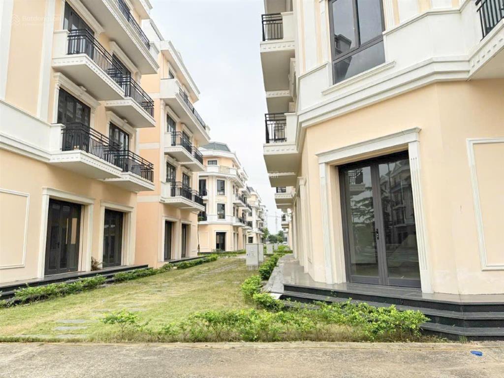 Vietsing square vsip "con gà đẻ trứng vàng" tại trung tâm từ sơn