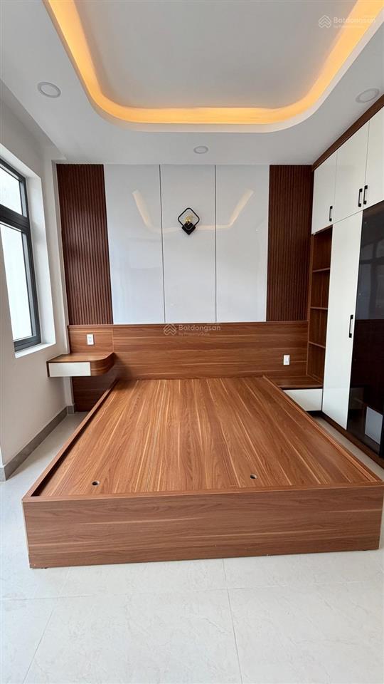 Nhà bán 59 m 2 sổ hồng chính chủ