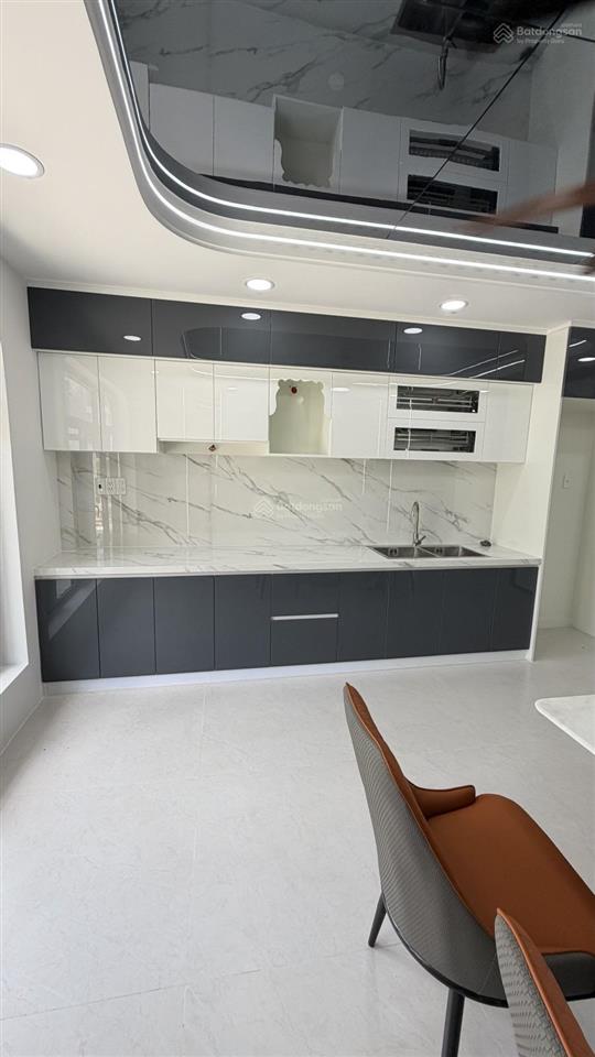 Nhà bán 59 m 2 sổ hồng chính chủ