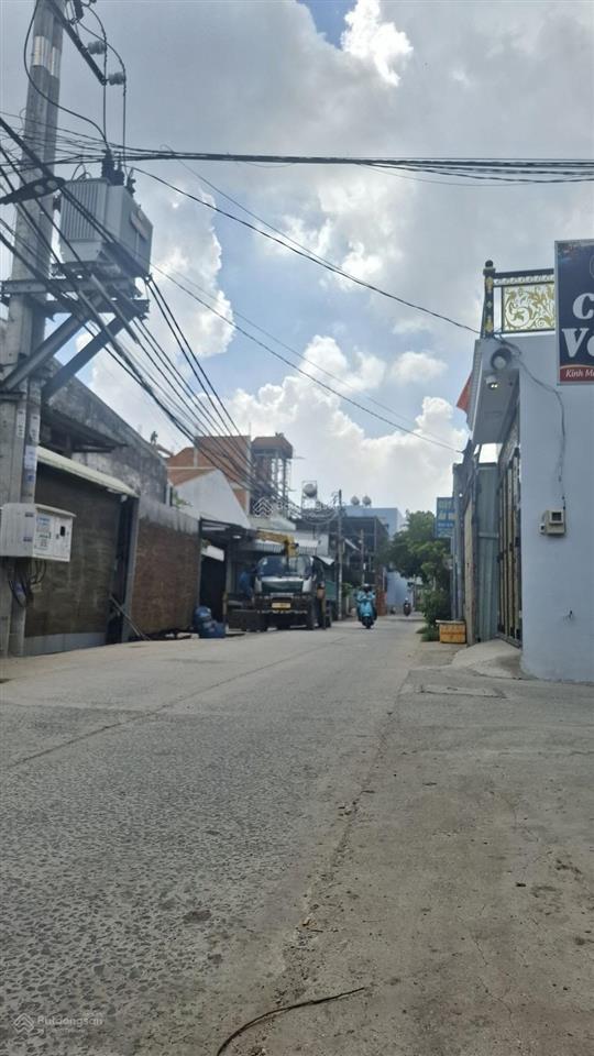 Nhà phố bình chánh, 80 m2 sổ hồng riêng