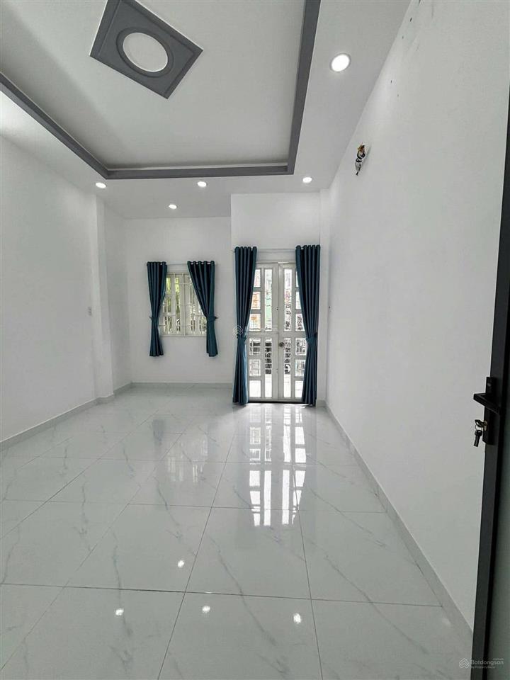 Nhà phố bình chánh, 80 m2 sổ hồng riêng