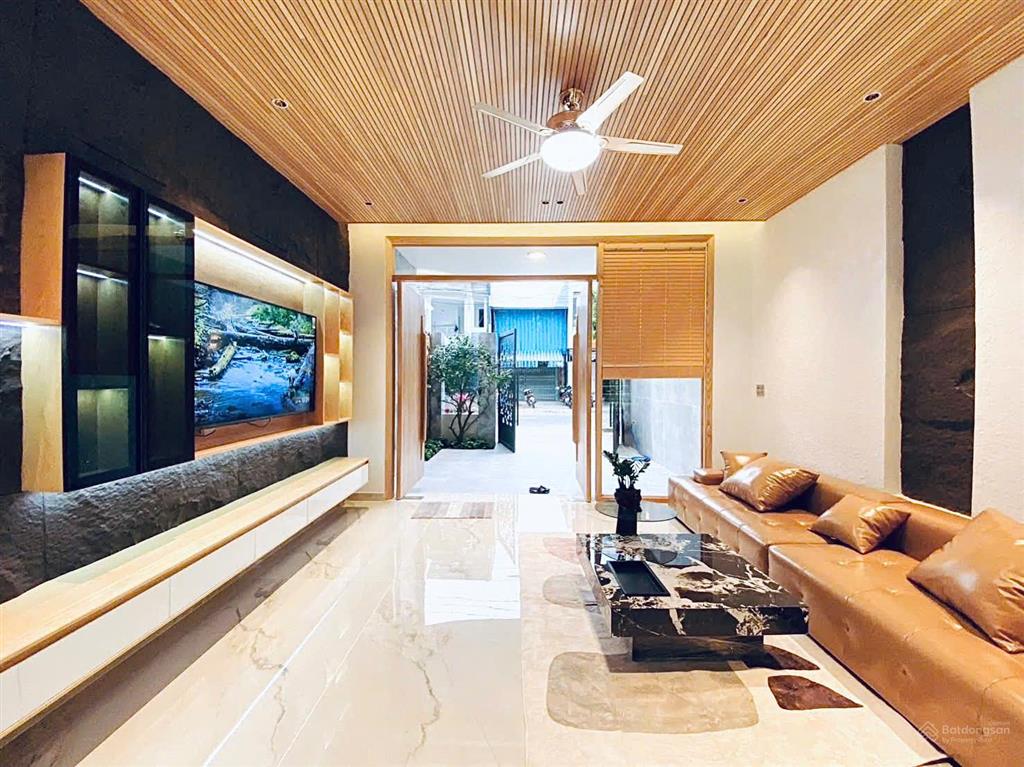 Bán nhà phố vũ đình liên vị trí siêu đẹp