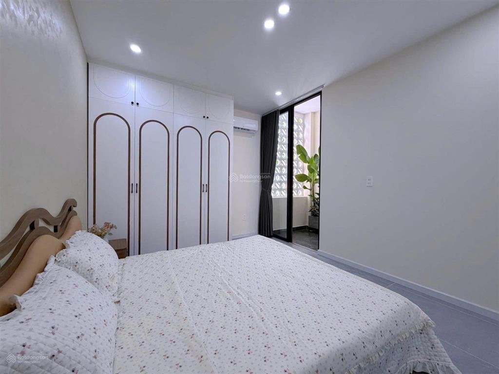 Bán căn nhà hoà xuân , mẫu mã và trang thiết bị hiện đại
