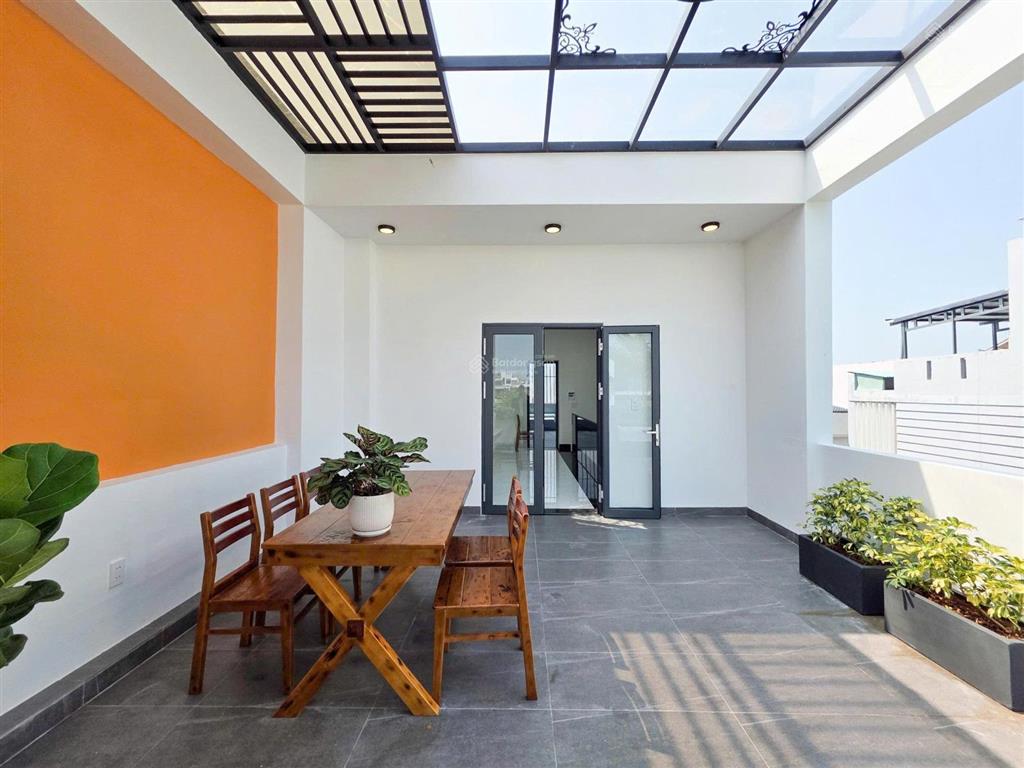 Bán nhà phố hoà xuân cực kỳ thoáng mát