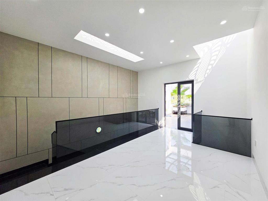 Bán nhà phố hoà xuân cực kỳ thoáng mát