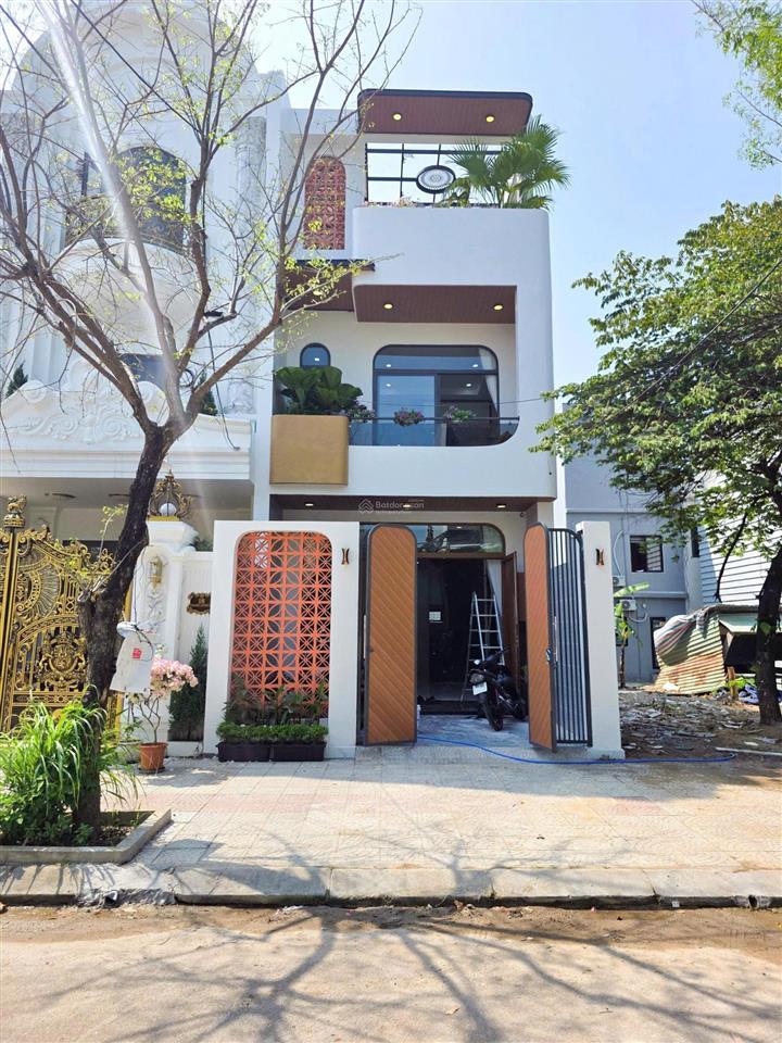 Bán nhà phố hoà xuân cực kỳ thoáng mát