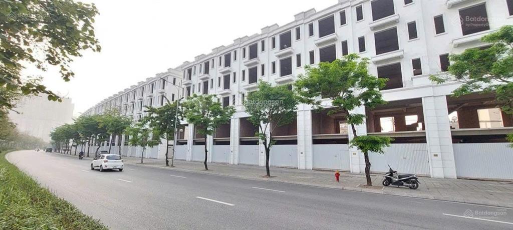Bán nhà liền kề 6 tầng phố lý thánh tông, 2 mặt tiền, 62 m2, mt 5m, đường 30 m, chỉ 21.5 tỷ