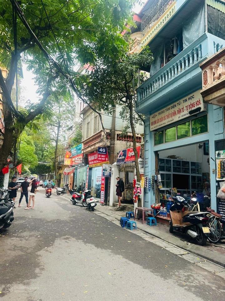 Siêu phẩm nguyễn văn huyên, cầu giấy ô tô kinh doanh 32m2 5 tầng  mặt tiền 4.2m gía nhỉnh