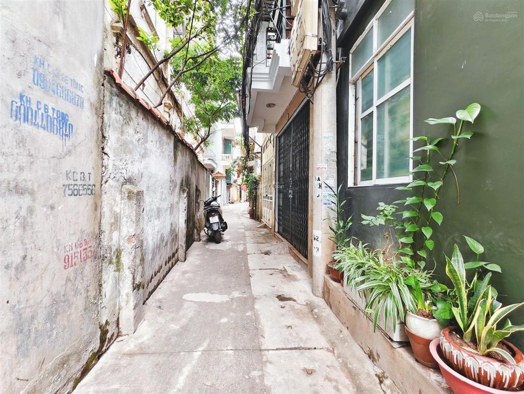 Bán gấp nhà riêng, dân xây, f0, 280 lạc long quân, 7,5 tỷ, 30m2, 3pn, 4wc, 5 tầng, ngõ rộng 2,5m