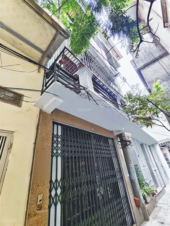 Bán gấp nhà riêng, dân xây, f0, 280 lạc long quân, 7,5 tỷ, 30m2, 3pn, 4wc, 5 tầng, ngõ rộng 2,5m