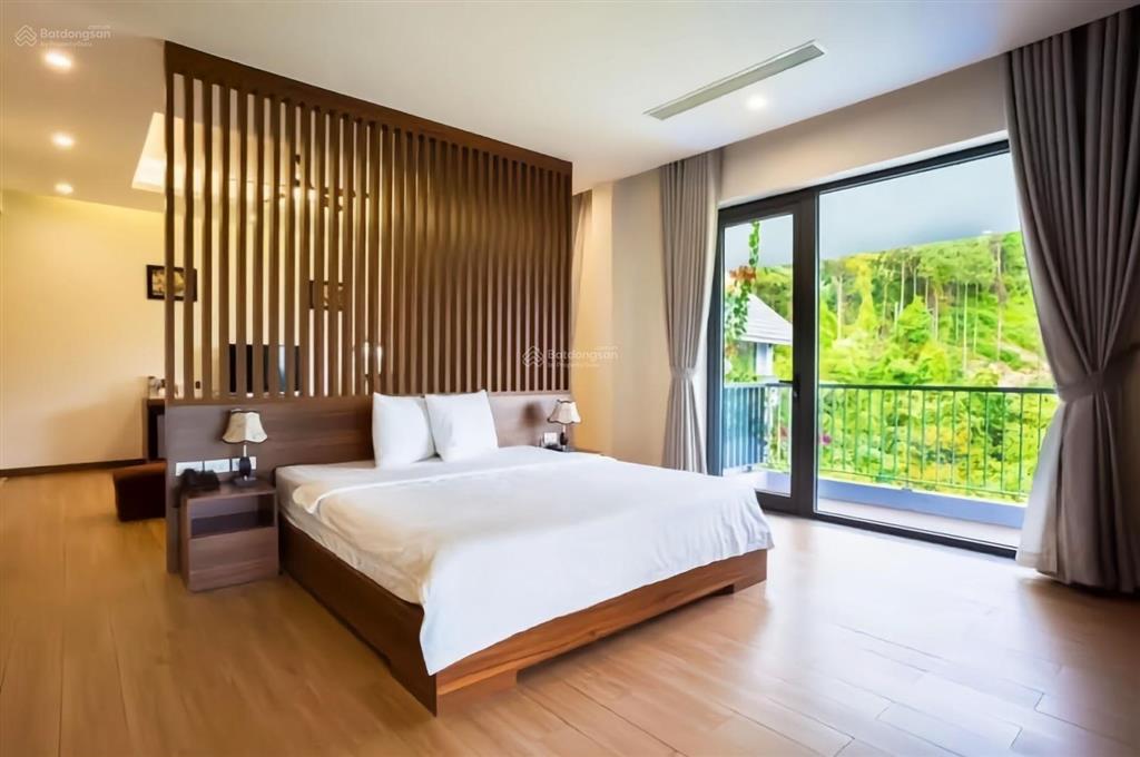 Villa gofl villa tam đảo, vĩnh phúc, với dts 2300m2 sử dụng, doanh thu 2,4tỷ/năm, là nới đáng đt