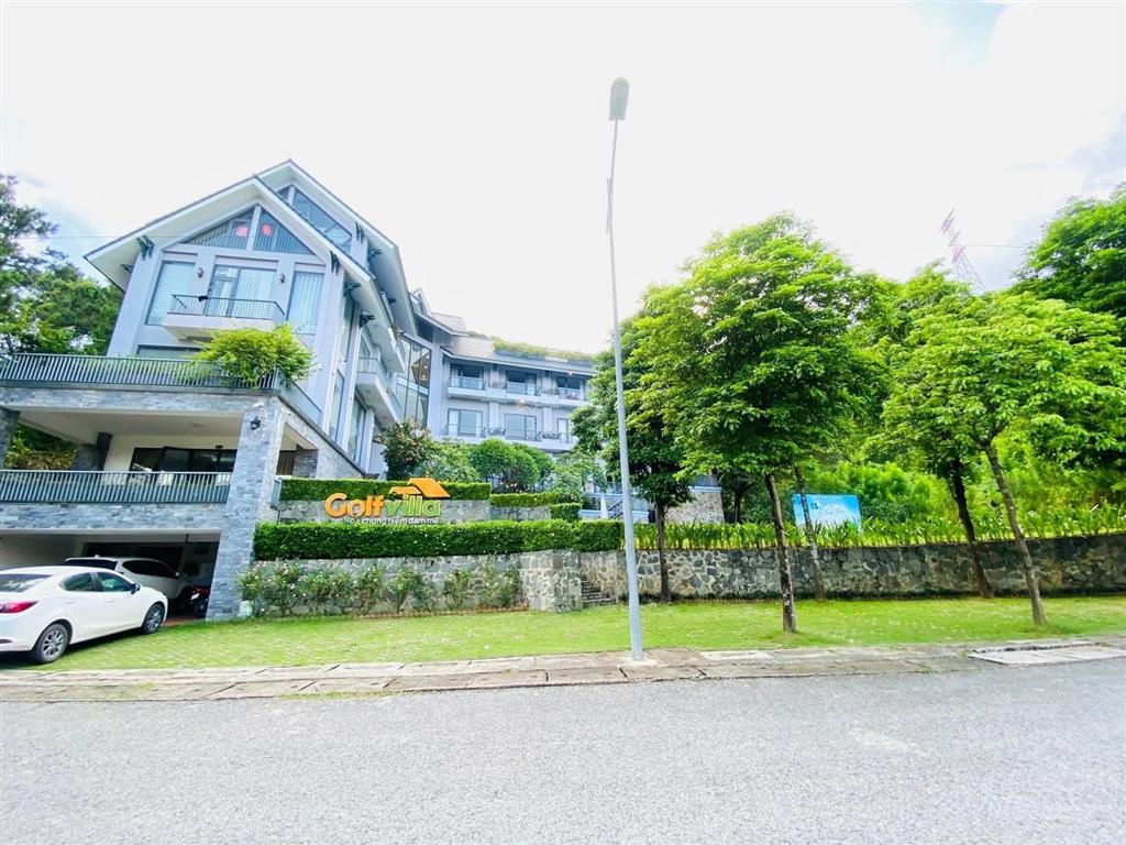 Villa gofl villa tam đảo, vĩnh phúc, với dts 2300m2 sử dụng, doanh thu 2,4tỷ/năm, là nới đáng đt