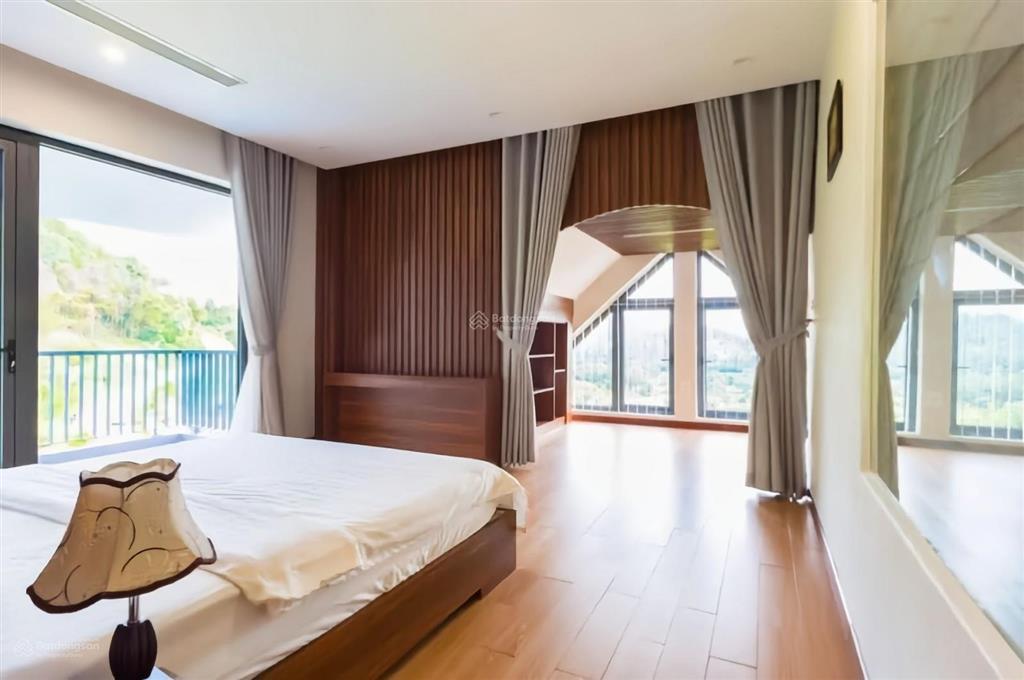 Villa gofl villa tam đảo, vĩnh phúc, với dts 2300m2 sử dụng, doanh thu 2,4tỷ/năm, là nới đáng đt