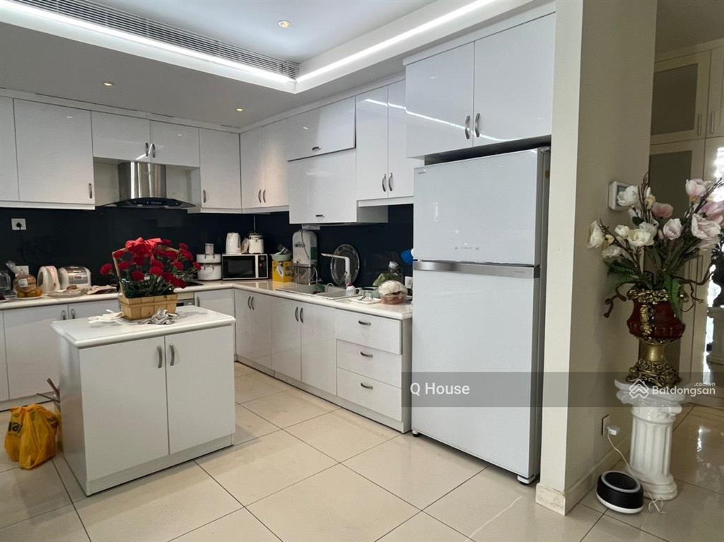 Xác thực hình thật  view thật | 2 phòng ngủ dt lớn 125m2 | trực diện sông | sẵn sổ | 20 tỷ