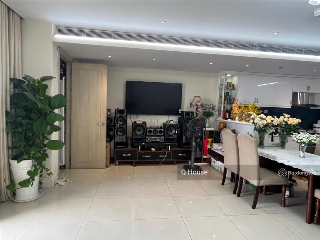 Xác thực hình thật  view thật | 2 phòng ngủ dt lớn 125m2 | trực diện sông | sẵn sổ | 20 tỷ