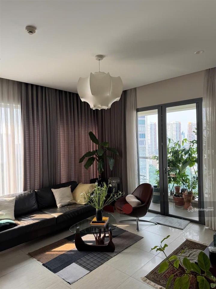 Nhà thật  hình thật || 3 phòng ngủ  dt 143 m2  giá 18 tỷ