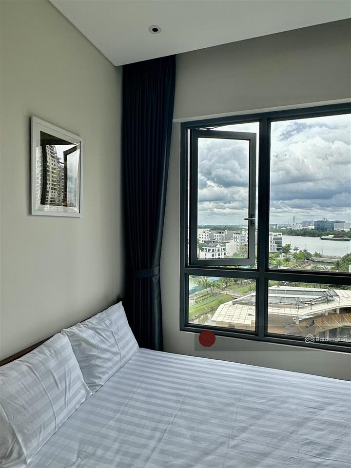 Xác thực 200% || 1 phòng ngủ view sông duy nhất  dt 52m2  giá 6,3 tỷ