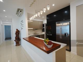 Quảng cáo hình nhà thật || 4 phòng ngủ tầm nhìn thấp trực diện hồ bơi dt 194 m2  giá 33,5 tỷ