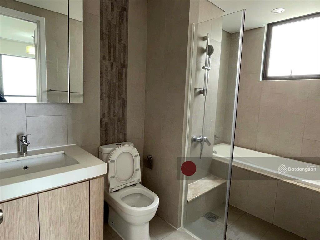 Quảng cáo hình thật | bán 3 phòng ngủ dt 152m2 | view trực diện 2 hồ bơi | giá 23,8 tỷ