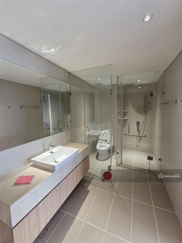 Quảng cáo hình thật | bán 3 phòng ngủ dt 152m2 | view trực diện 2 hồ bơi | giá 23,8 tỷ