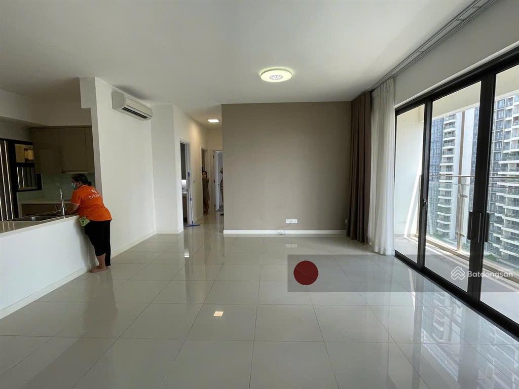 Quảng cáo hình thật | bán 3 phòng ngủ dt 152m2 | view trực diện 2 hồ bơi | giá 23,8 tỷ