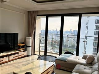 Quảng cáo hình thật t6/26  3 phòng ngủ suất nước ngoài spa  tầng cao  dt 130m2  giá 18,5 tỷ