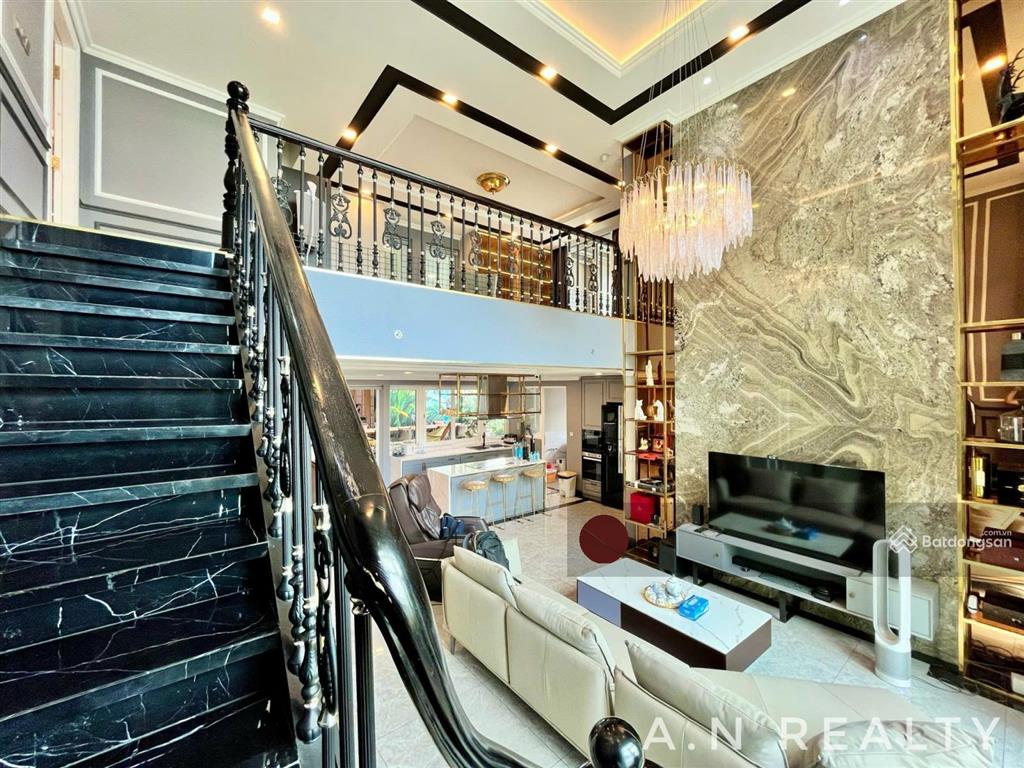 Quảng cáo thật || 5pn  dt 380m2  giá 28 tỷ  ban công đông nam  sẵn sổ  sẵn hđt 67 tr/tháng