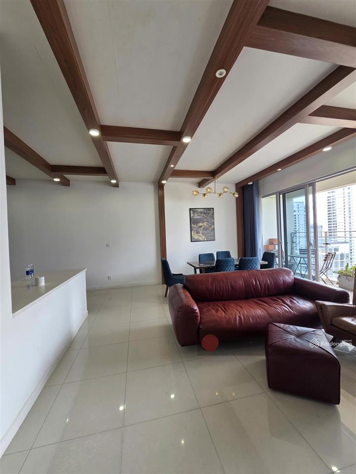 Hình và nhà thực tế | 3 phòng ngủ estella heights | full | dt 142m² | giá 70 triệu