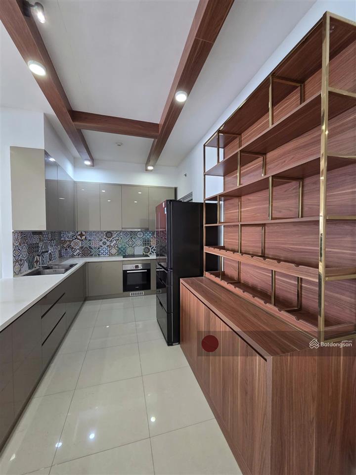 Hình và nhà thực tế | 3 phòng ngủ estella heights | full | dt 142m² | giá 70 triệu
