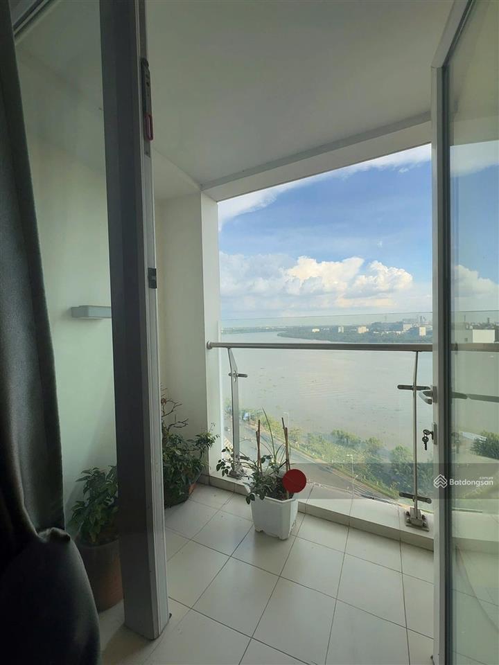 Quảng cáo hình thật | 3 phòng ngủ  view sông saigon | full | dt 132m2 | giá 42 triệu/th
