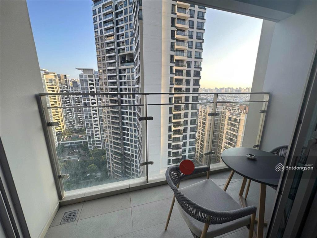Hình và thông tin thật | 2 phòng ngủ tháp thương mại | view hồ bơi | sẵn sh | giá 14,8 tỷ