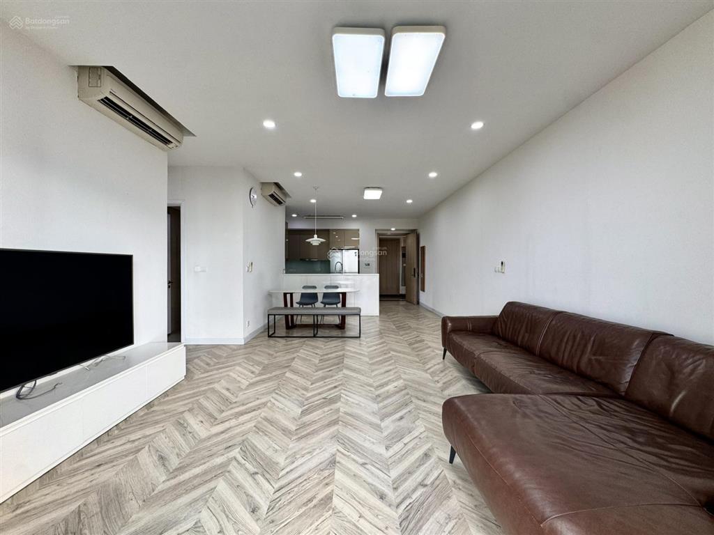 Hình nhà thực tế (kèm topic) | 3 phòng ngủ tháp tttm estella place | dt 125m² | giá 18,6 tỷ