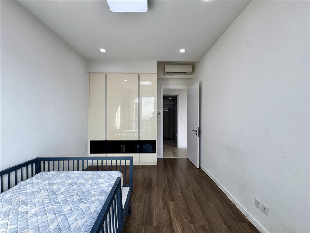 Hình nhà thực tế (kèm topic) | 3 phòng ngủ tháp tttm estella place | dt 125m² | giá 18,6 tỷ