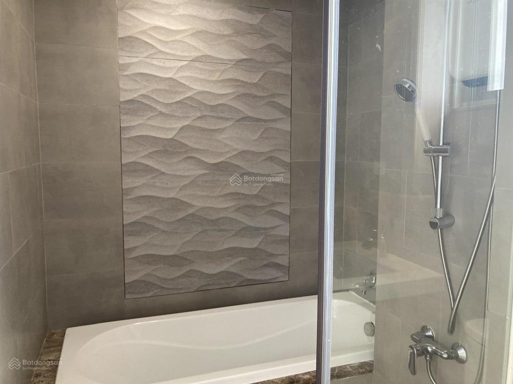 Giao dịch thật | 3 phòng ngủ tháp 4 | full | dt 125 m² | giá 17,5 tỷ (all in, tl)